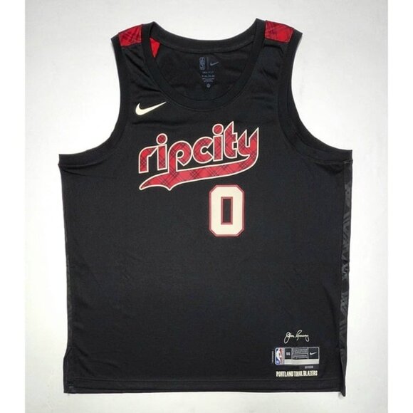 Nike Portland Trail Blazers 2023/24 Damian Lillard City Edition Swingman Jersey - Picture 2 of 6